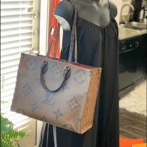 💕LV Onthego GM w/ original Mono  Straps